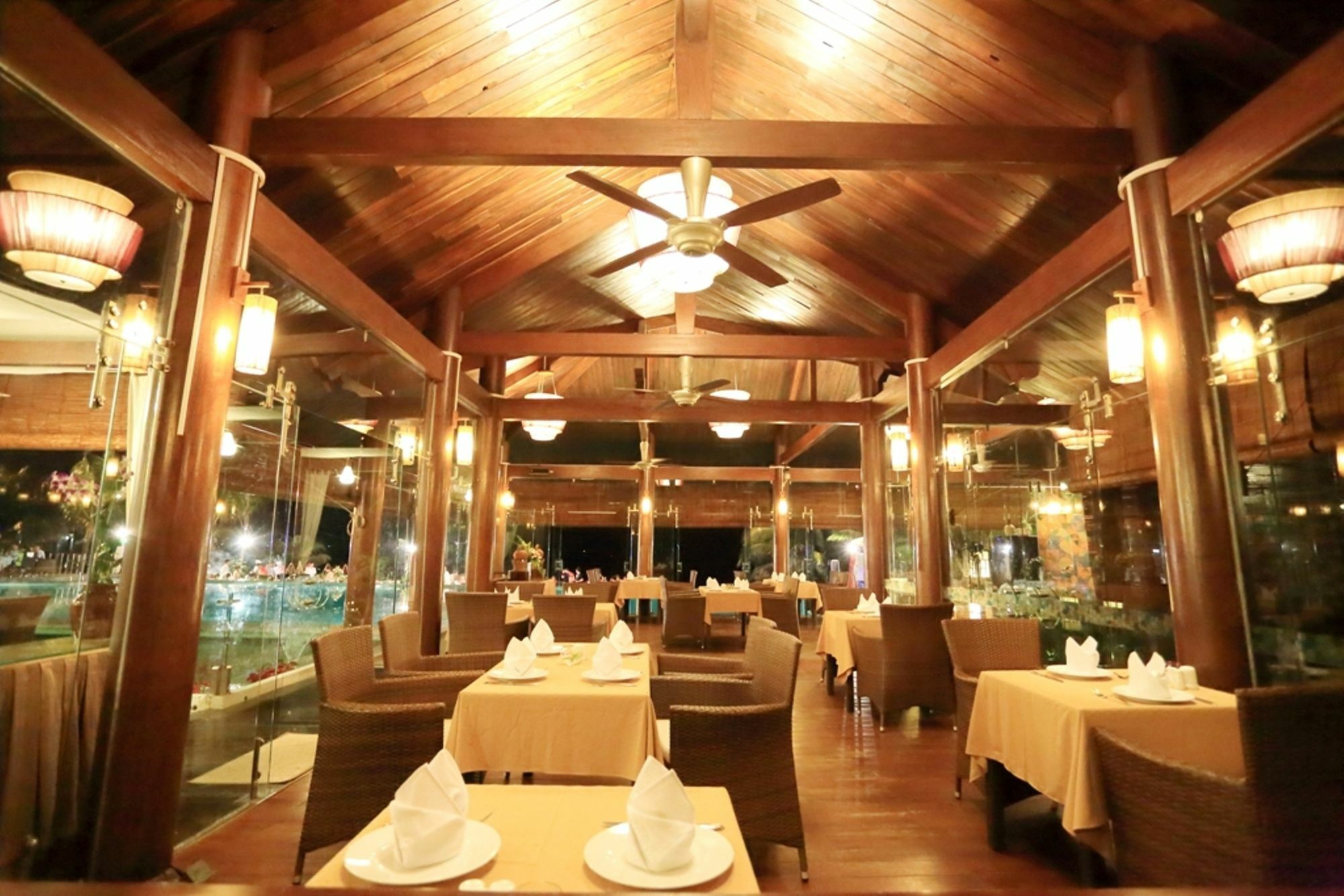 Villa Del Sol Beach Resort & Spa Phan Thiet Exterior photo