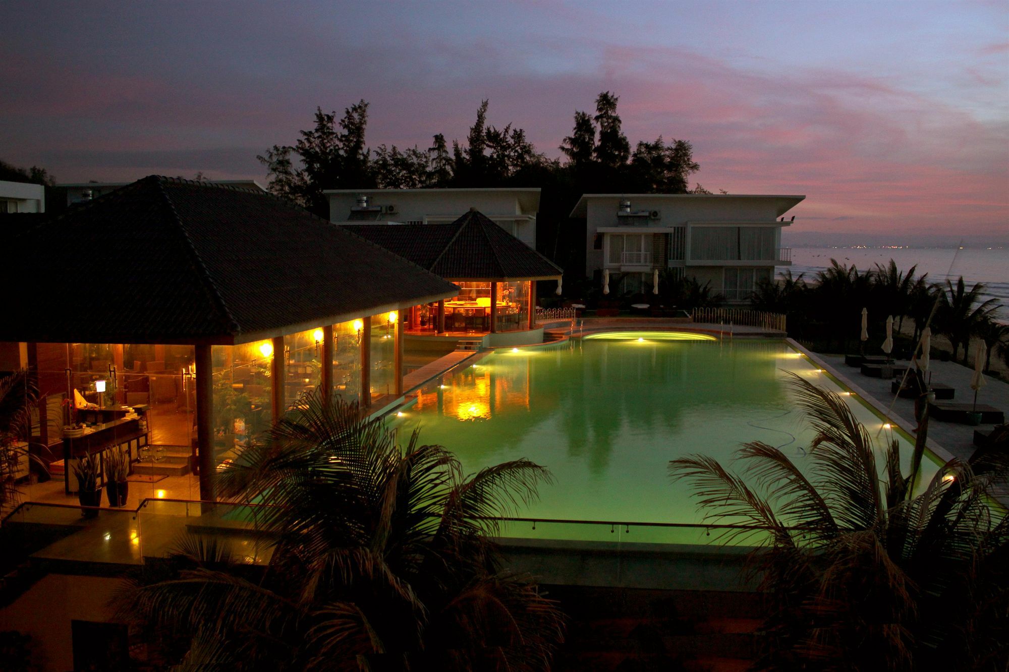 Villa Del Sol Beach Resort & Spa Phan Thiet Exterior photo